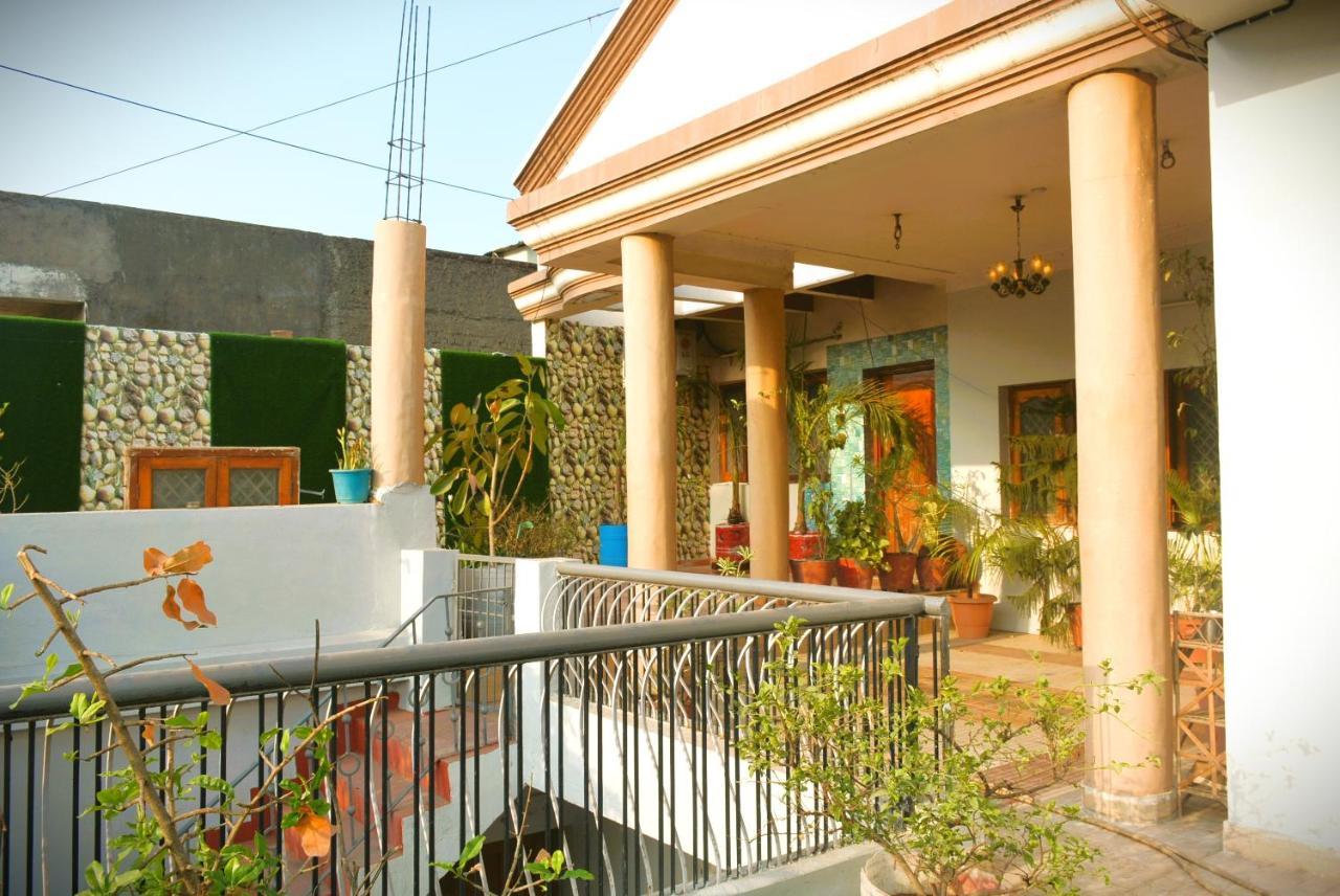 Malaiya Homestay - Grandeur Living Experience Jabalpur Ngoại thất bức ảnh