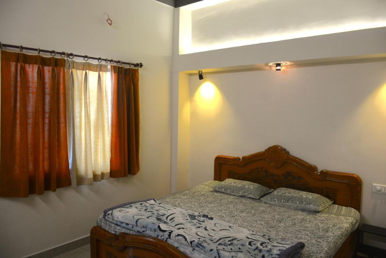 Malaiya Homestay - Grandeur Living Experience Jabalpur Ngoại thất bức ảnh